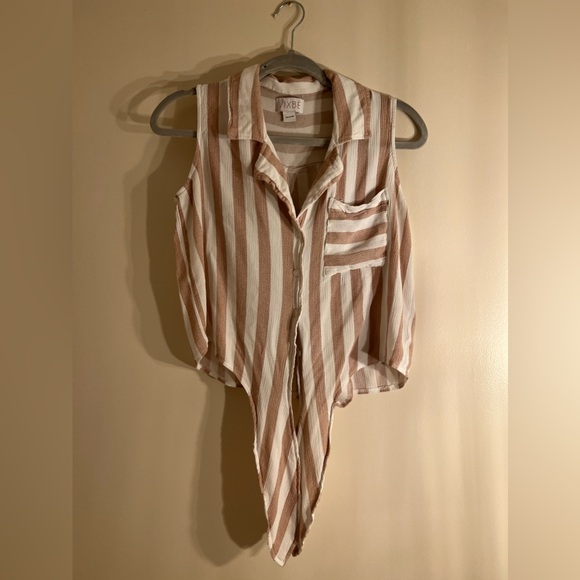 🌿 Vixbe Tie Front Striped Button Down Shirt - Picture 3 of 4